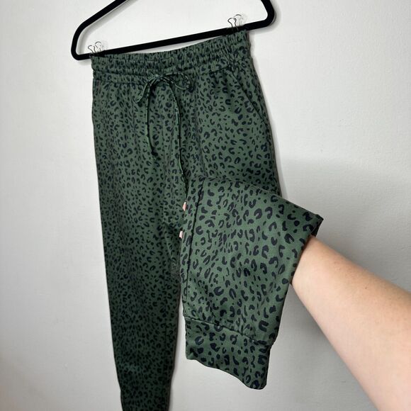 Green and Black Leopard Print Relaxed Fit Draw String Joggers Sweat Pants Medium - Picture 7 of 15
